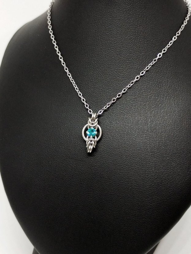 Montees se šatony blue zircon